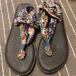 Sanuk yoga sling sandal